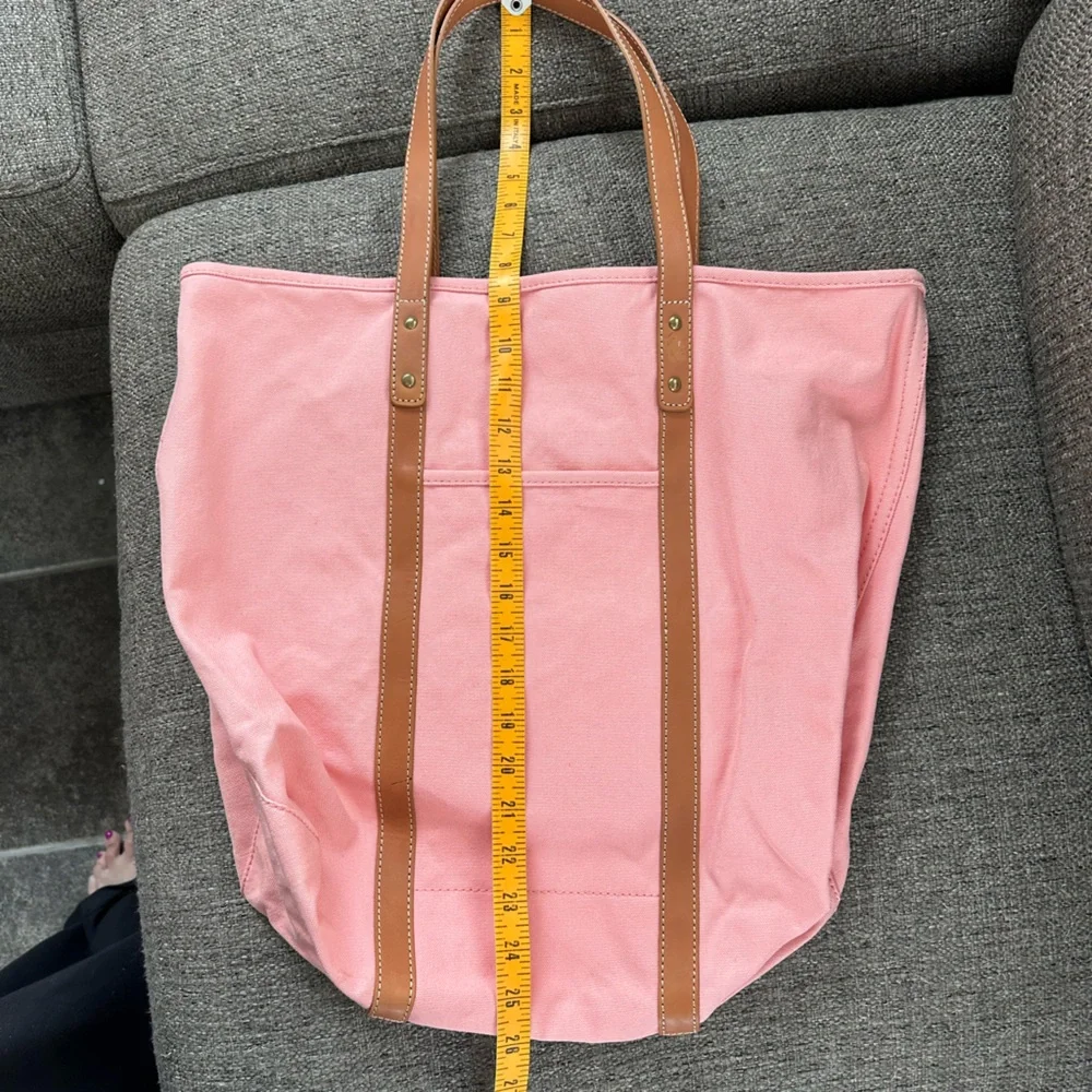 J Crew Peach Pink Gusseted Tote Bag Leather Straps and Inside Outside Pocket